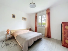 Maison à vendre 5 pièces VILLENOUVELLE de 107 m² avec terrain 1800 mètres