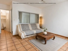 À Castanet-Tolosan, au 59 avenue du Lauragais, découvrez ce T2 d’environ 34,75 m², libre de tout occupant, avec stationnement privatif.