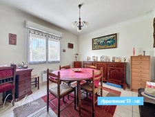 Maison à vendre Immeuble de rapport avec 3 appartements