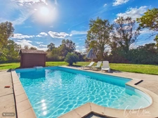 Authentique longère lauragaise de 250 m² avec piscine, dépendances et 2,5 hectares de terrain