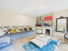 Maison bourgeoise XIXᵉ – 331 m² – appartement indépendant – piscine