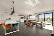 Maison contemporaine de prestige de 154 m² avec piscine et vue panoramique sur le Lauragais