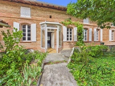 Maison bourgeoise 183 m² – jardin, 2 garages et double accès