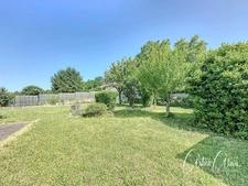Charmante Maison de Village de 106 m² avec Jardin et Dépendance de 86 m² 