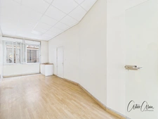 Dpt Haute Garonne (31), à vendre VILLEFRANCHE DE LAURAGAIS immeuble local et appartement T3