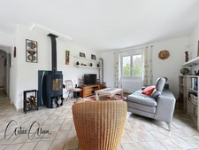 Maison à vendre 5 pièces VILLENOUVELLE de 107 m² avec terrain 1800 mètres
