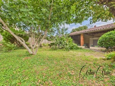 Maison bourgeoise 183 m² – jardin, 2 garages et double accès