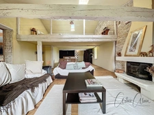 Dpt Haute Garonne (31), à vendre proche de VILLEFRANCHE DE LAURAGAIS maison en pierre de 676 m² - Terrain de 3 400m² 