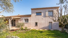 Maussane-les-Alpilles – Élégante maison rénovée, à deux pas du village 