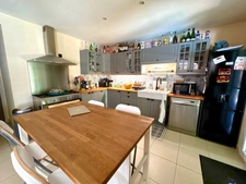 Charmante maison au calme, 4 chambres, piscine, 600 m2 de terrain 