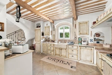 Paradou, Maison 145 m2, piscine chauffée, 1000 M2 de terrain l’art de vivre à deux pas du village