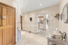 Paradou, Maison 145 m2, piscine chauffée, 1000 M2 de terrain l’art de vivre à deux pas du village
