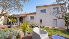 Maussane-les-Alpilles – Maison rénovée, à deux pas du village 