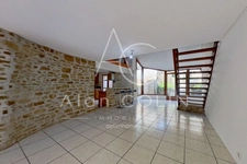 Maison en pierre de caractère – 170 m² habitables – beaux volumes – proche frontière luxembourgeoise