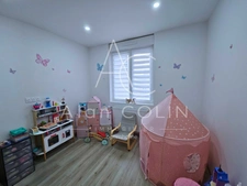 MAISON FAMILIALE – DPE A – 3 CH + BUREAU + ESPACE INDÉPENDANT