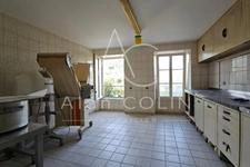 Immeuble avec local commercial et logement à Sierck-les-Bains