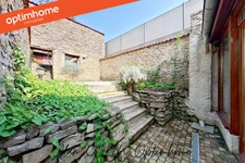 Maison en pierre de caractère – volumes exceptionnels – proximité Luxembourg