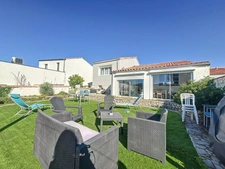 Maison à vendre 6 pièces PERIGNY (17)