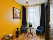 PRESTIGIOUS 10-ROOM PROPERTY NEAR LA ROCHELLE