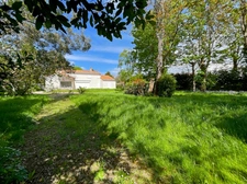 House for sale 8 rooms AYTRE (17)