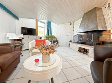 MAISON ATYPIQUE DE 80 M² SUR PLUS DE 1 000 M² DE TERRAIN