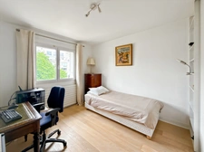 3-ROOM APARTMENT TOP FLOOR HAMEAU BOILEAU