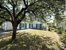 Maison à vendre 7 pièces BOURGNEUF (17)