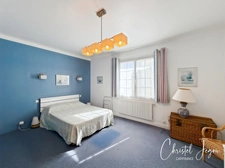Maison à vendre 8 pièces proche de LA ROCHELLE (17)
