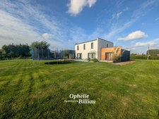 Maison contemporaine 2025 – env. 250 m² – 5 chambres – terrain 2 663 m² – Aire-sur-la-Lys