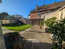 ### ISBERGUES – Maison 81 m² – Jardinet, box et stationnement