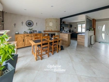 **CALONNE-SUR-LA-LYS – INDIVIDUELLE SEMI PLAIN-PIED – 143 M² – 5 CHAMBRES – TERRAIN 1 385 M² – GARAGE 50 M²**