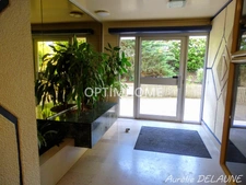 Appartement 92m2 - T4 - 2 chambres - Balcon - Cave - Box - Proche centre-ville et gare RER D 
