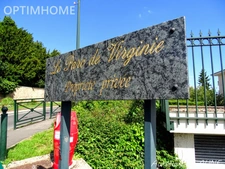 Appartement 92m2 - T4 - 2 chambres - Balcon - Cave - Box - Proche centre-ville et gare RER D 