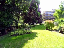 Appartement 92m2 - T4 - 2 chambres - Balcon - Cave - Box - Proche centre-ville et gare RER D 