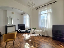 Maison Bourgeoise rénovée de 221 m² à Crespin – Cachet, volumes et jardin clos