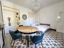 Maison Bourgeoise rénovée de 221 m² à Crespin – Cachet, volumes et jardin clos