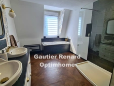 Maison de maître, 7 chambres, jardin, garages à RAISMES (59)