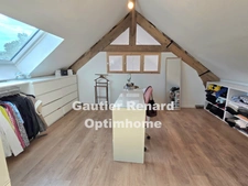 Querenaing – Secteur recherché, calme, proche Valenciennes et axes autoroutiers   Longère individuelle rénovée – 130 m² habitables – Terrain 1165 m² – 6 pièces