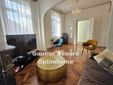 Maison Bourgeoise rénovée de 221 m² à Crespin – Cachet, volumes et jardin clos