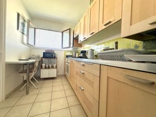 AIX-EN-PROVENCE SOUTH - TORSE TOUR D'AYGOSI Beautiful 76m² APARTMENT ON THE 6TH FLOOR