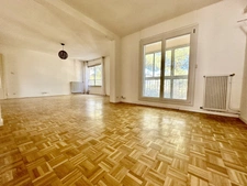 AIX EN PROVENCE - ST DONAT DISTRICT - T5 102M2 Balcony