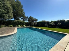 AIX EN PROVENCE LA DURANNE - House 159m2 - Double garage 80m2 - 2-bedroom apartment 50m2 - Land 1236m2