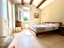 AIX EN PROVENCE LA DURANNE - House 159m2 - Double garage 80m2 - 2-bedroom apartment 50m2 - Land 1236m2