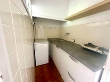 AIX-EN-PROVENCE - NEAR PLACE DE LA ROTONDE - Top floor 1-bedroom apartment with balcony