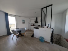 Maison renovée 4 pièces BIEUZY-LANVAUX ( PLUVIGNER 56)