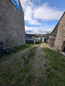Maison renovée 4 pièces BIEUZY-LANVAUX ( PLUVIGNER 56)
