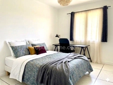 APPARTEMENT MEUBLÉ TRAVERSANT 67M2 BALCON CAVE GARAGE - AIGUELONGUE