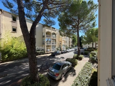 MONTPELLIER – SUPERBE T3 ENTIÈREMENT RÉNOVÉ – CLIMATISATION RÉVERSIBLE – 2 PARKINGS PRIVATIFS