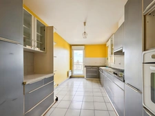 ✨ 126 m² au dernier étage – Un appartement à réinventer selon vos envies