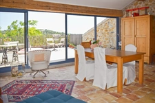 📖 L'histoire d'une maison qui invite au voyage 🌍✨à vendre 7 pièces LA PALME (11)